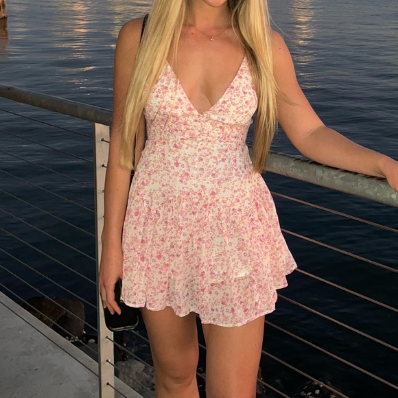 Sundae Muse Amanda Dress - Picture 2 of 4